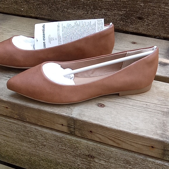 Amazon Essentials Womens Pointed Toe Flat Ballet Shoes Size 5 - Picture 2 of 13